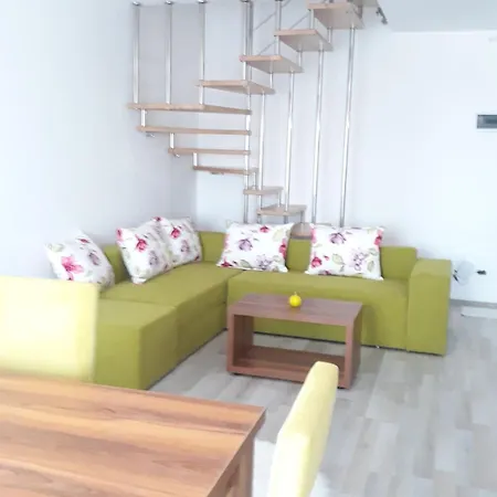 Apartment Avangarden Ema