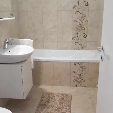 Avangarden Ema * Брашов